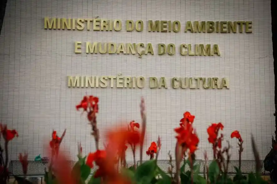 Image from Extra - Servidor Público: *Ministério propõe antecipar cronograma de debate sobre PCCS da Cultur...