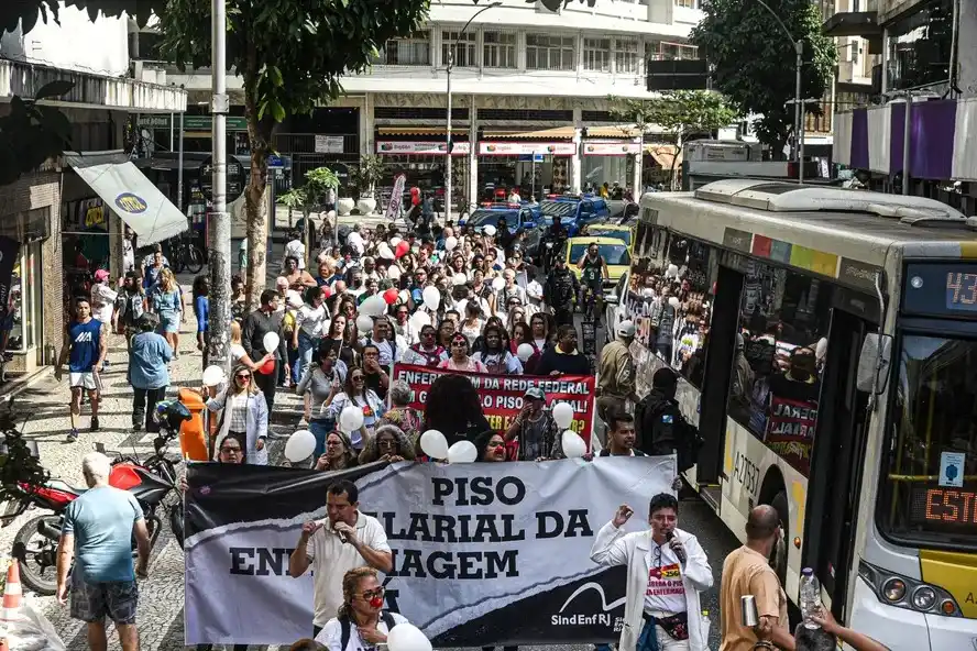 Extra - Servidor Público post