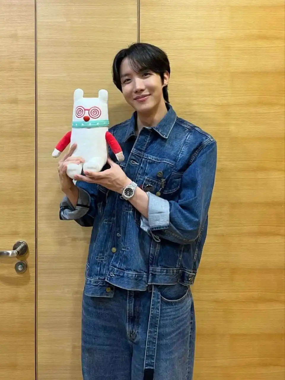 BTS⁷ ARMYS NEWS ⟭⟬ 💜✨ 🫶 post