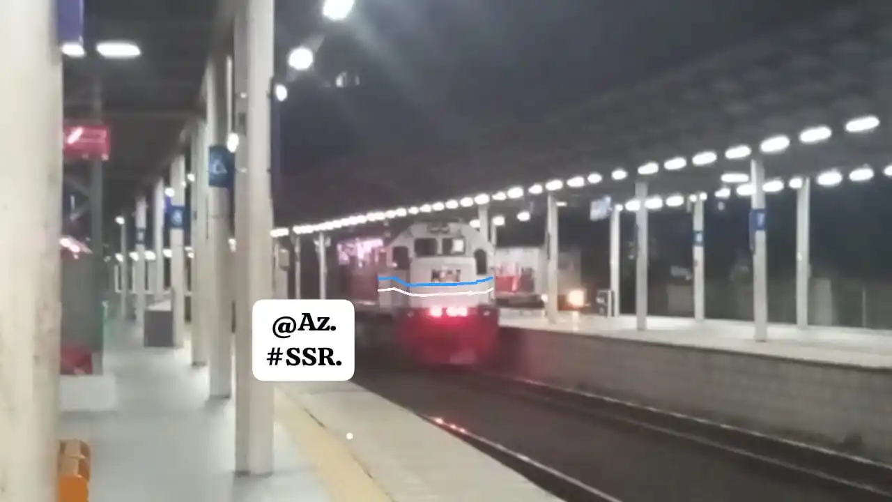 Image from SSR || Seputar Sensus Railfans.: *CC 2040307 YK - KA 76 Mataram {PSE-SLO}.* `Pcc: D1/L76-1 (Loko dinas)...