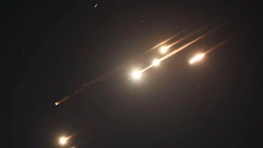Image from ZimEcho News Channel: *📰Iran Launches Ballistic Missiles at Israel as Supreme Leader Vows R...