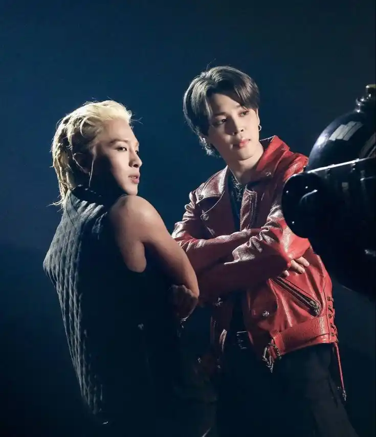 Image from ππ§π¦οΏ€πππ ππ‘οΏ€λ°©νμλ
λ¨ π¦π§πππππ₯π¦ KPOP KOOKMIN JUNGKOOK BLACKPINK STRAYKIDS CUTE JIMIN TXT SEVENTEEN ENHYPEN: Jimin con Taeyang de Big Bang ππ₯...