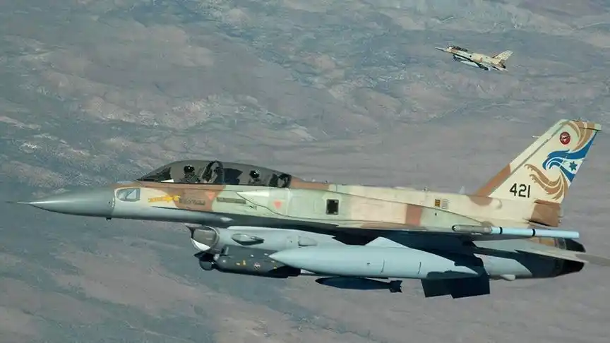 Image from Aljoumhouria News: - وزير الدفاع الإسرائيلي: إيران تخطت الخطوط الحمراء بعد إطلاقها صواريخ...