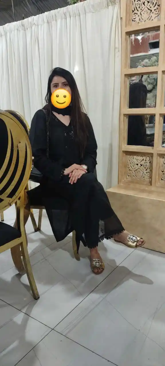 Image from Zaroorat Rishta: PERSONAL DETAILS Name: Asma Age: 26 Height: 5'5 Religion: Islam Caste...