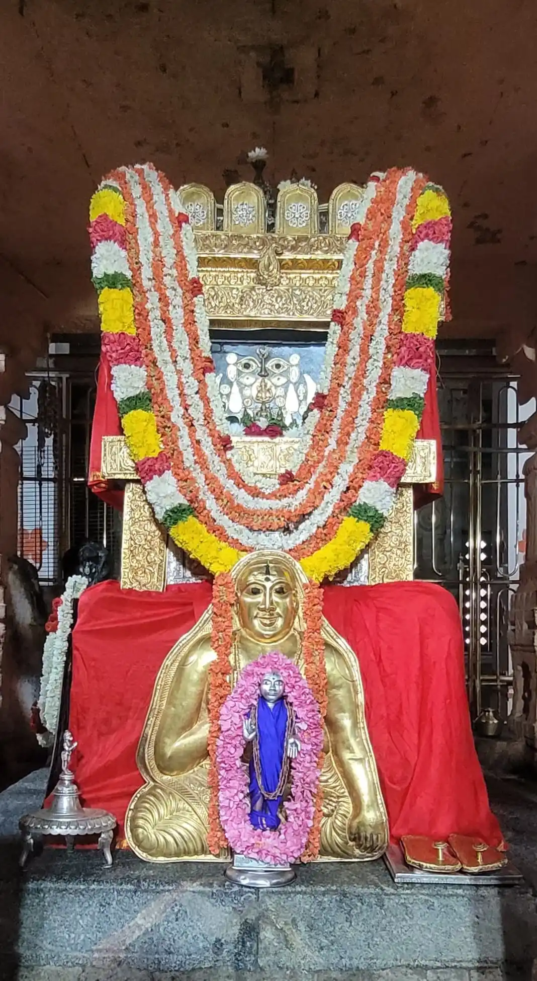 Image from Guru Raghavendra Tv: ರಾಯರ ದರ್ಶನ 13-06-2025 Raghavendra Swamy Today's darshana Mantralaya...