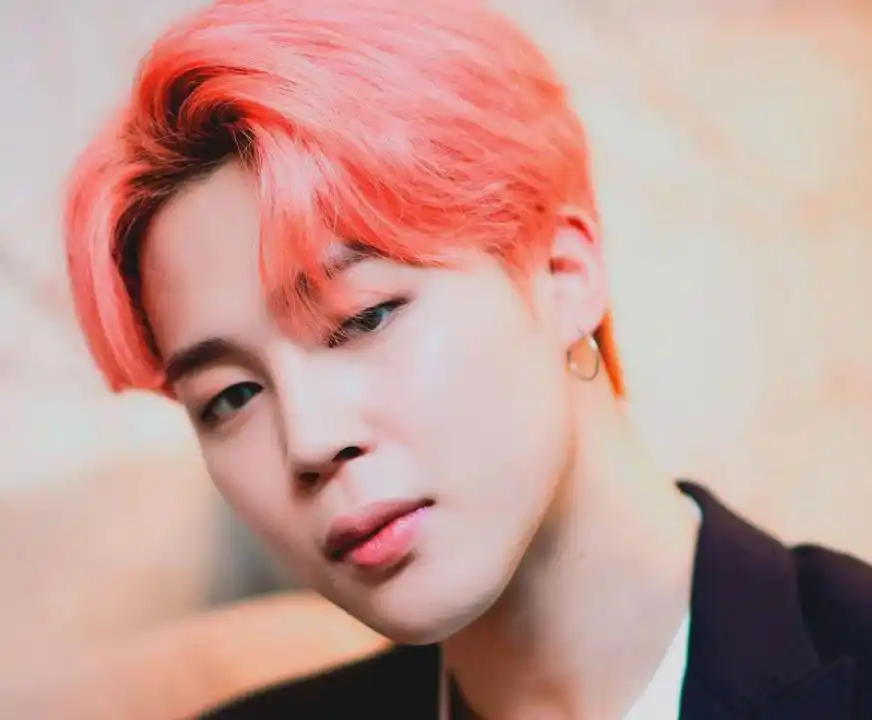 Image from ๐๐ง๐ฆ๏ฟค๐๐๐ ๐๐ก๏ฟค๋ฐฉํ์๋
๋จ ๐ฆ๐ง๐๐๐๐๐ฅ๐ฆ KPOP KOOKMIN JUNGKOOK BLACKPINK STRAYKIDS CUTE JIMIN TXT SEVENTEEN ENHYPEN: * ยกReacciรณna con emojis rosas! ๐...