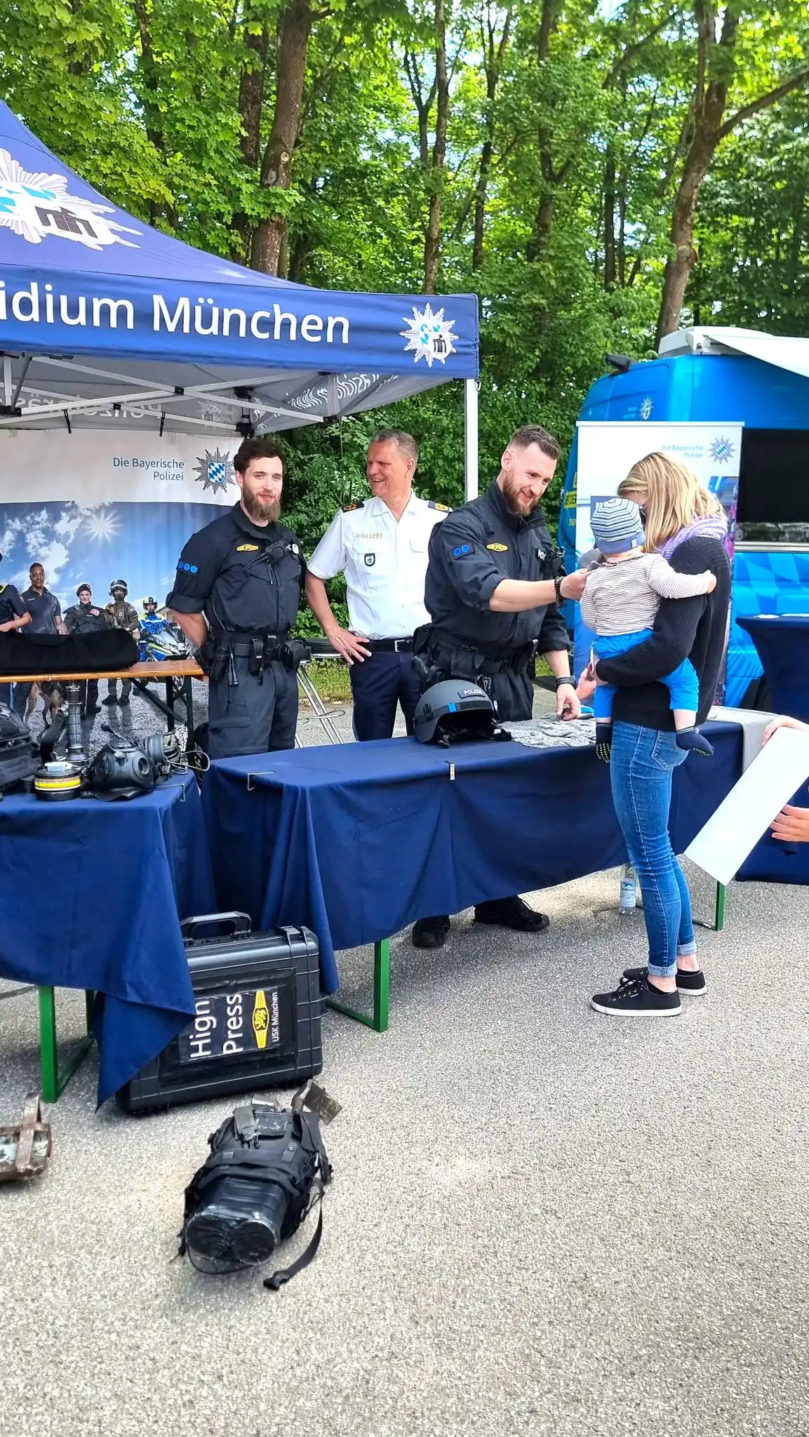 Image from Polizei München: *Bevölkerungsschutztag - Taufkirchen*  Letzten Samstag durften wir von...