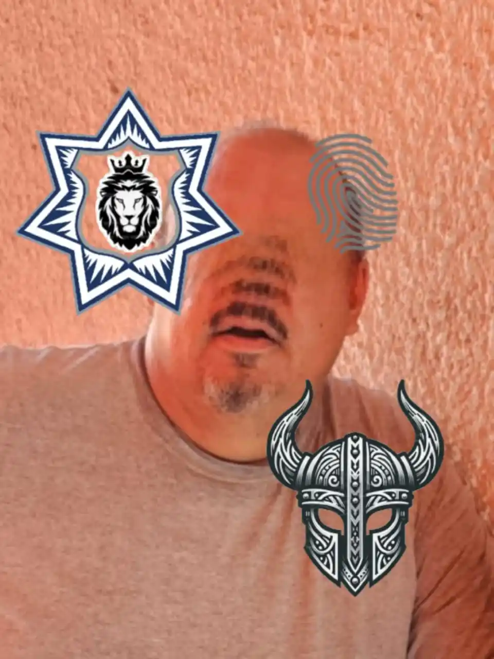 Image from N+ 👑 Fumanchu.Com⚜️: 🚔👮🚔👮 En Román Morales y Obregón, oficiales de @PoliciaGDL detu...