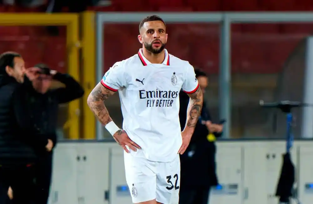 Image from DREX-SPORTS TV⚽️🔥: 🚨🟡🔵 Fenerbahçe have made serious approach to sign Kyle Walker from ...
