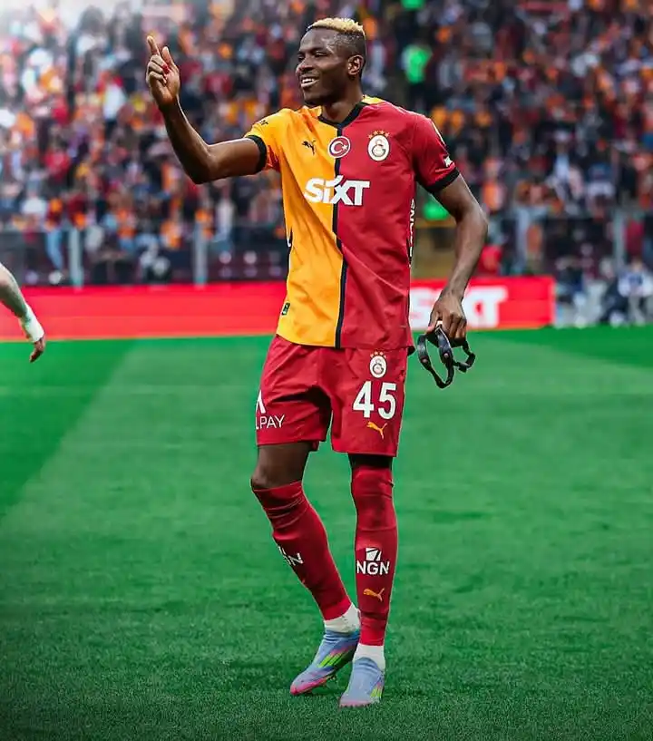 Image from LIVE SOCCER LEAGUE UPDATES 🔥⚽🥅✅: 🆕️Galatasaray are preparing a new offer for Victor Osimhen, a contrac...