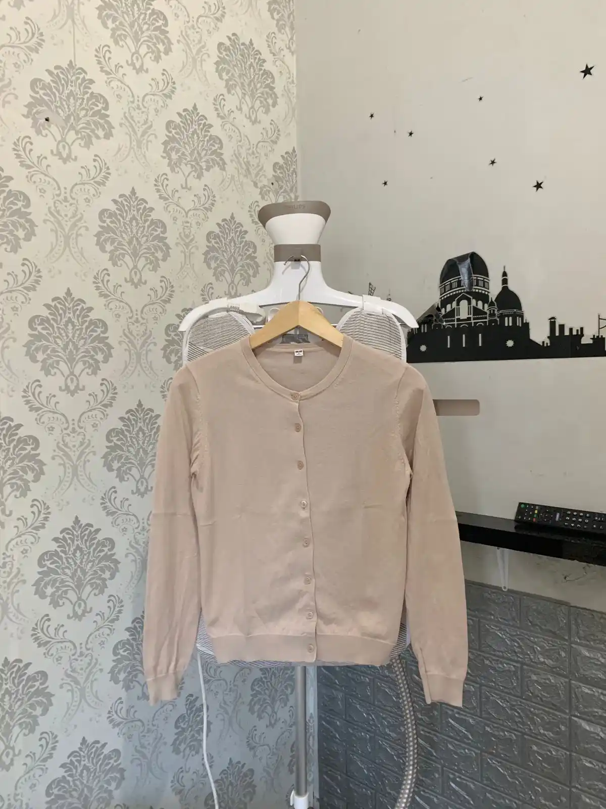 Image from preloofa 👜🧚🏻♂️: *uniqlo coksu 75k* 🍊 9% : 81.750 ld 88-105 pjg 55 jarang bgtt warna ...