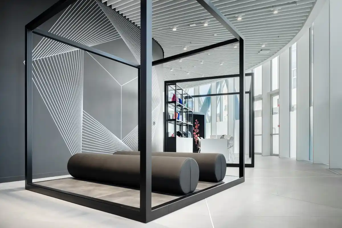 Image from idealista Italia: *Apre al pubblico il nuovo museo gratuito Cubo del gruppo Unipol* A M...