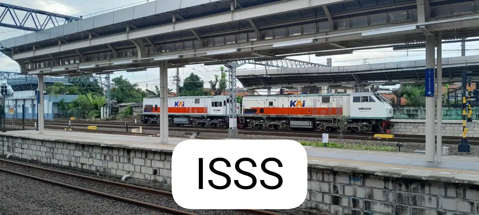 Image from SIKA - Seputar Info Kereta Api: *CC 201 77 11 ~KPT~ SDT TG CC 203 02 01 PWT —> L302-1* *Lokomotif Dina...