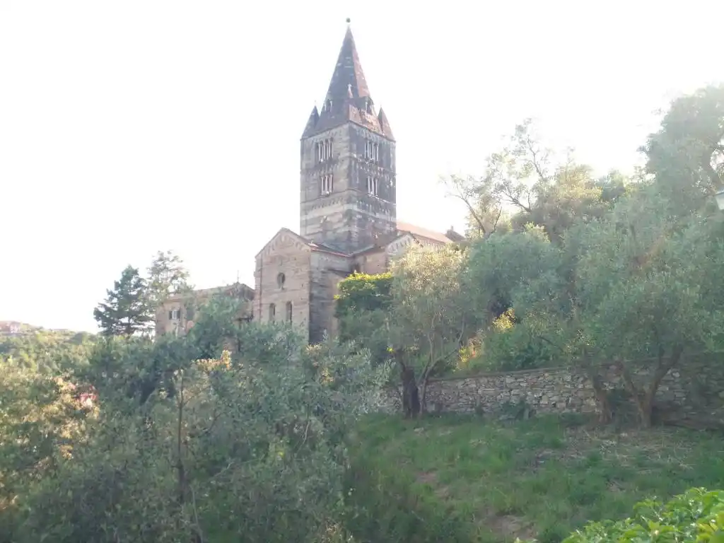 Image from Levante News: *Cogorno: lunedì 2 giugno, escursione proposta dal Parco dell'Aveto*. ...