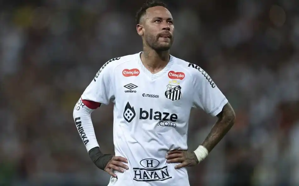 Image from Diário de torcedor: Neymar sai de férias e avisa para a diretoria do Santos que vai se cui...