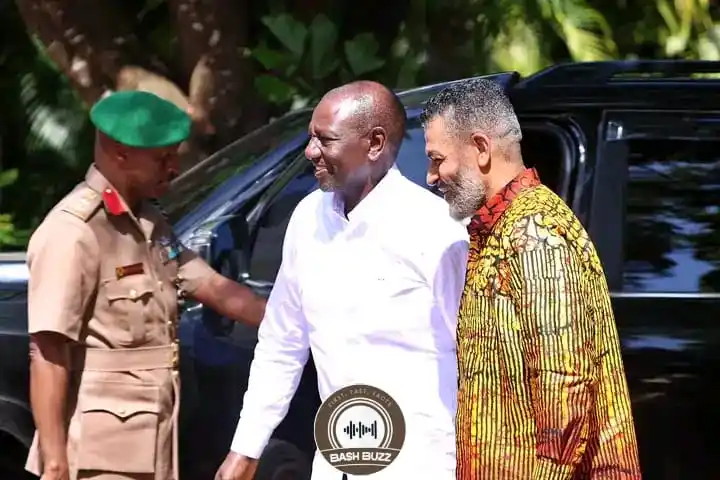 Image from BashBuzz: President William Ruto is received by the Mombasa Governor, Abdulswama...