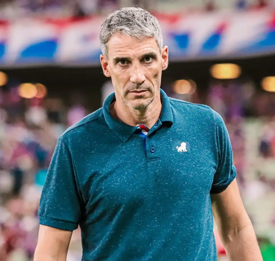 Image from Diário de torcedor: VAI CAIR??  Juan Pablo Vojvoda está balançando no cargo técnico do For...