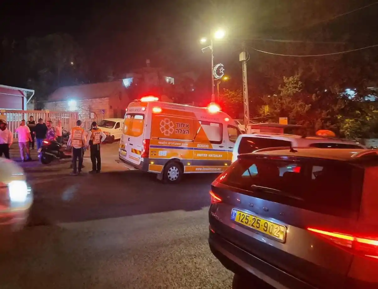 Image from איחוד הצלה: *ירושלים: רוכב קורקינט חשמלי נפצע בינוני* דוברות איחוד הצלה - מחוז יר...