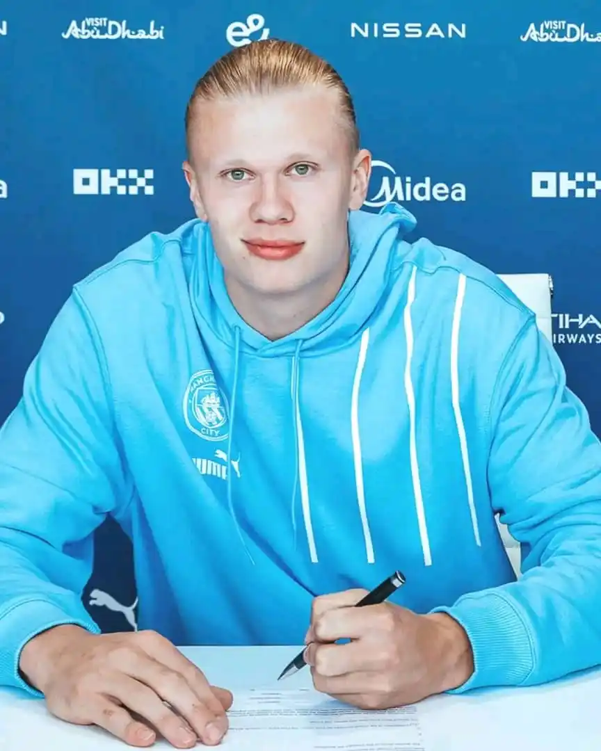 Image from π
πππππππ ππππ πππ β½: π€ 97 appearances β½οΈ 85 goals π 2 Premier League titles π₯ 2 Premier ...