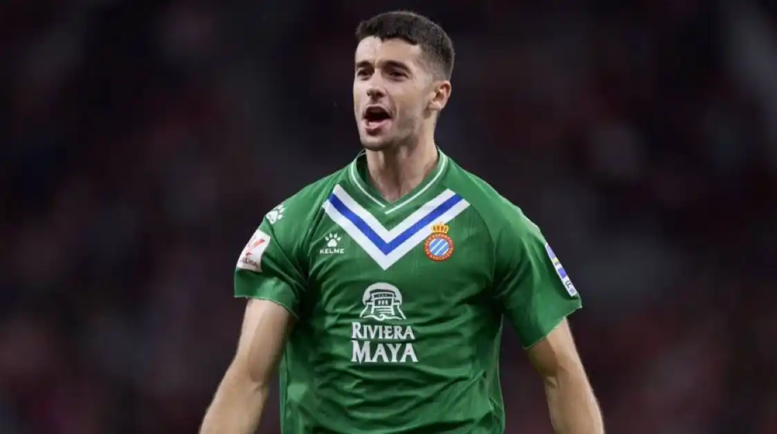 Image from π
πππππππ ππππ πππ β½: *π¨ ππ₯πππππ‘π: Barcelona have just paid Joan Garciaβs β¬25M rele...