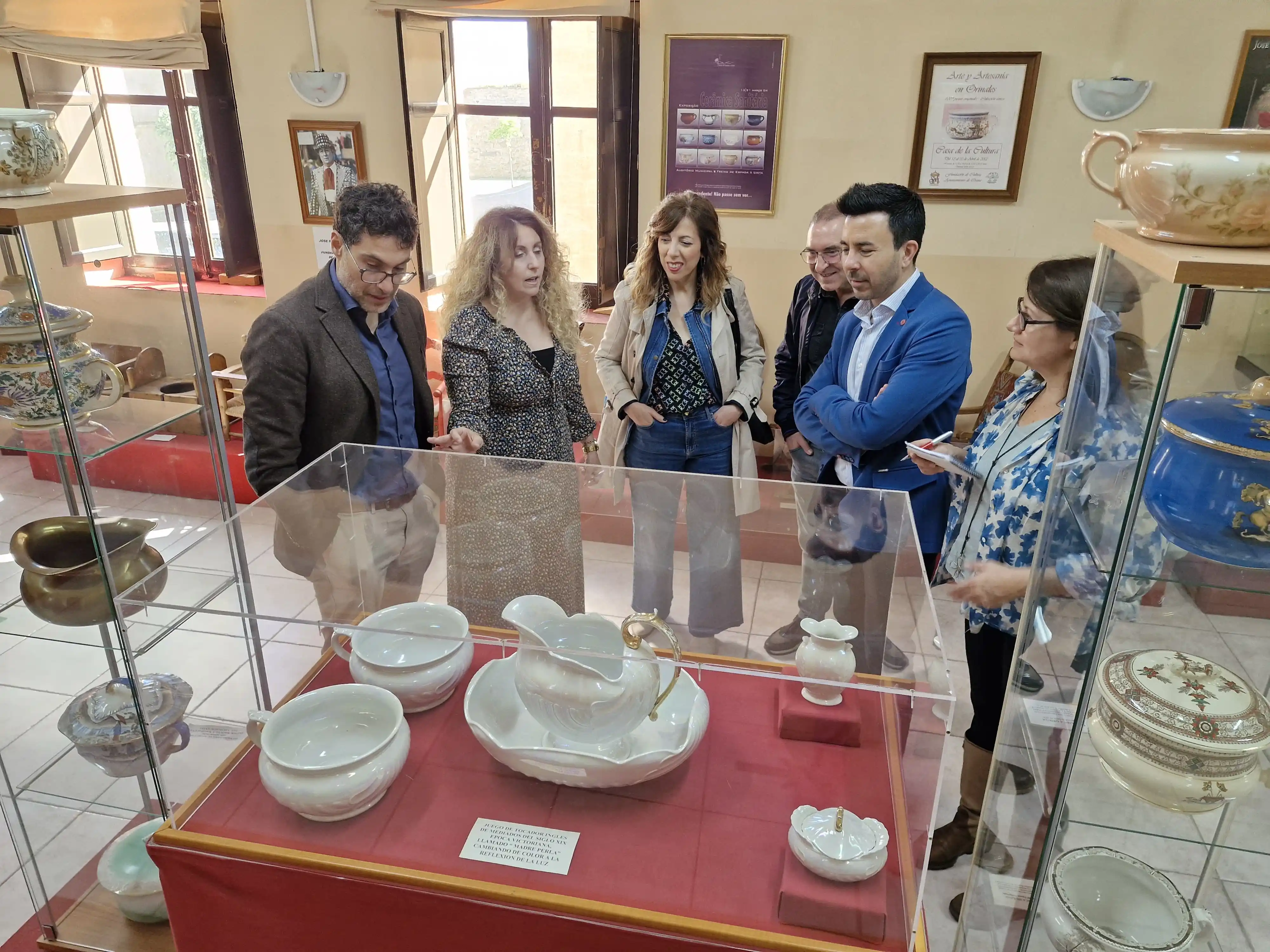 Image from Ayuntamiento de Ciudad Rodrigo: 📻El equipo de Gente Viajera en el Museo del Orinal 🎙Antes de la re...