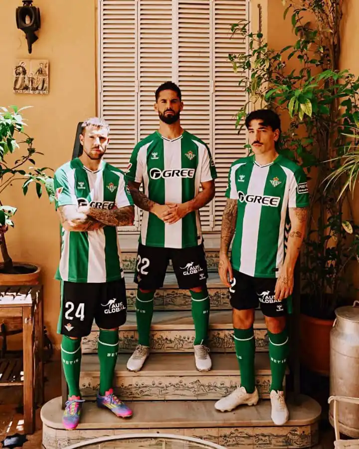 Image from π
πππππππ ππππ πππ β½: π¨ OFFICIAL β
Real Betis shirt for next season. π΅βͺοΈ <a class="text-b...