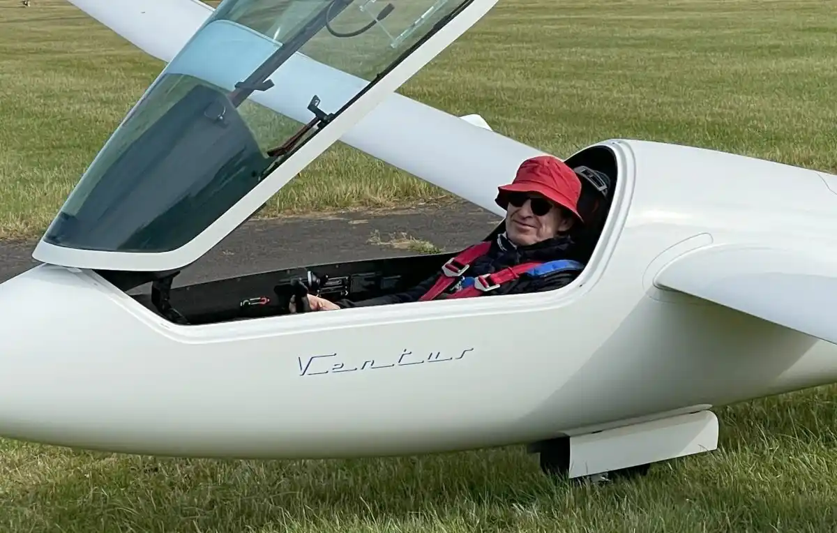 Image from OberpfalzECHO: *1000-Kilometer-Marke im Non-Stop-Segelflug erstmals in Weiden geknack...