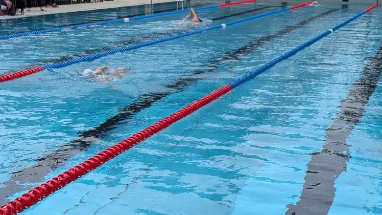 Image from Angers Villactu: *Belle-Beille retrouve sa piscine* _Après deux ans et demi sans pis...