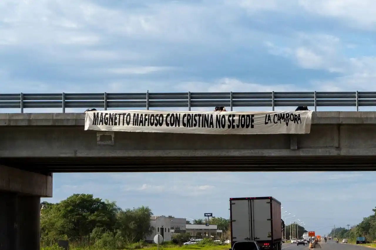 Image from La Cámpora: Corrientes....