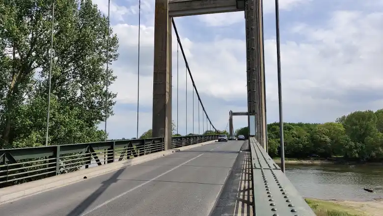 Image from Angers Villactu: *Deux ponts de l’agglomération angevine fermés plusieurs nuits* _De...