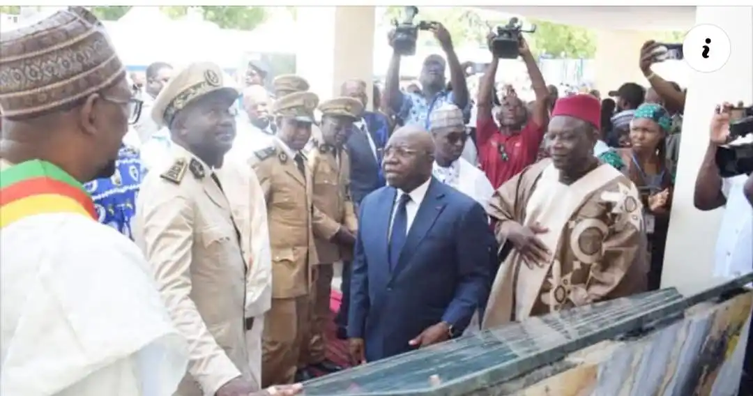 Image from Mimi Mefo Info (MMI) : Garoua 2e inaugurates a new city hall, funded by FEICOM, as part of Ca...