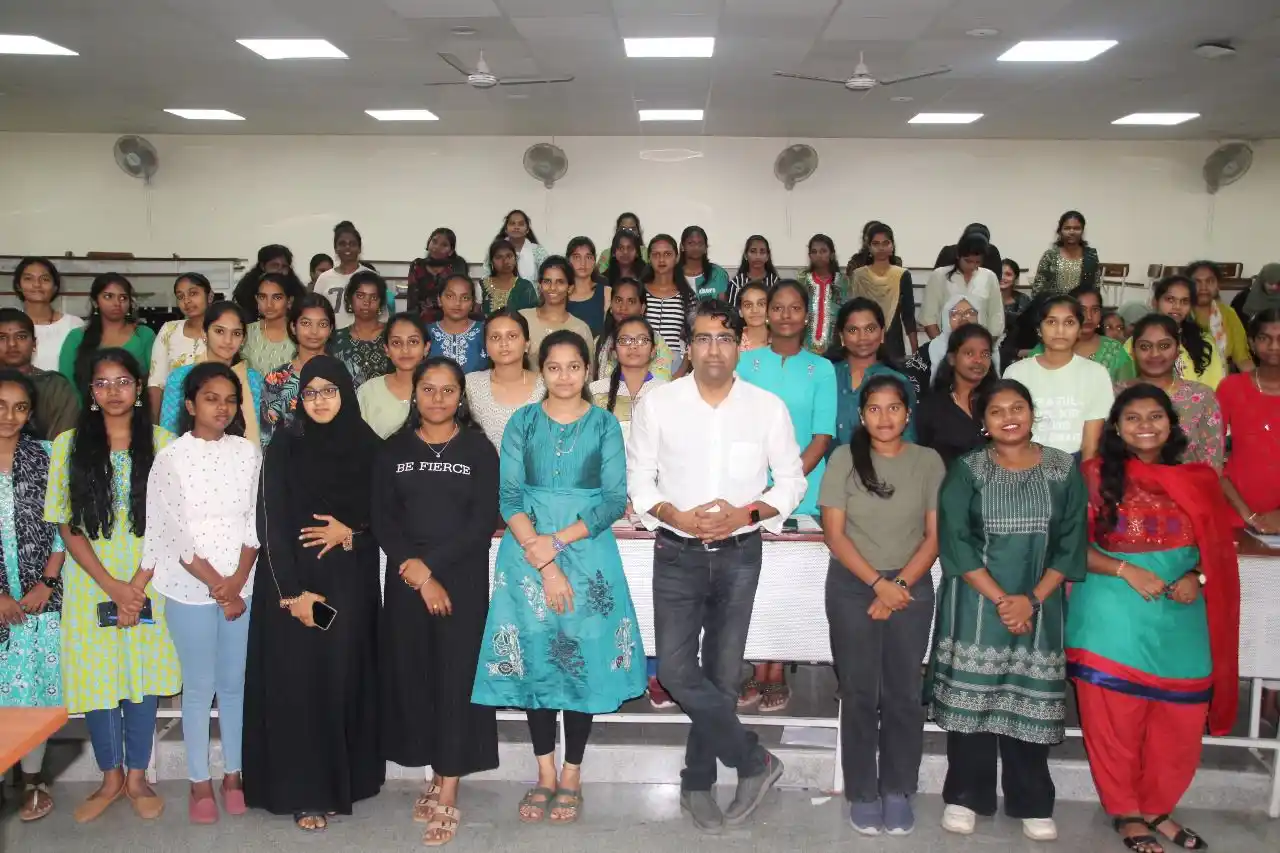 Image from A₹THA-Stock Market [Yesterday<Today<Tomorrow]: Guest lecture on "Exploring Stock Markets" with HOPEWORKS NGO!  Glad t...
