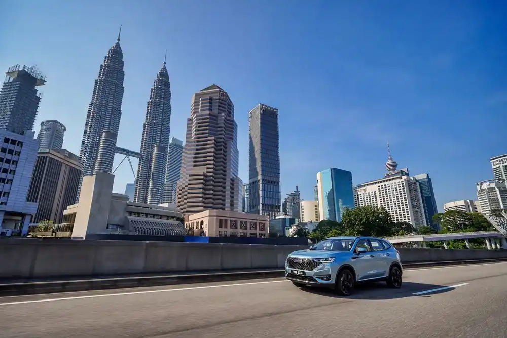 Image from MotaAuto.com: HAVAL H6 HEV sets ASEAN Record with 1,242 kms on a single tank Hybrid...