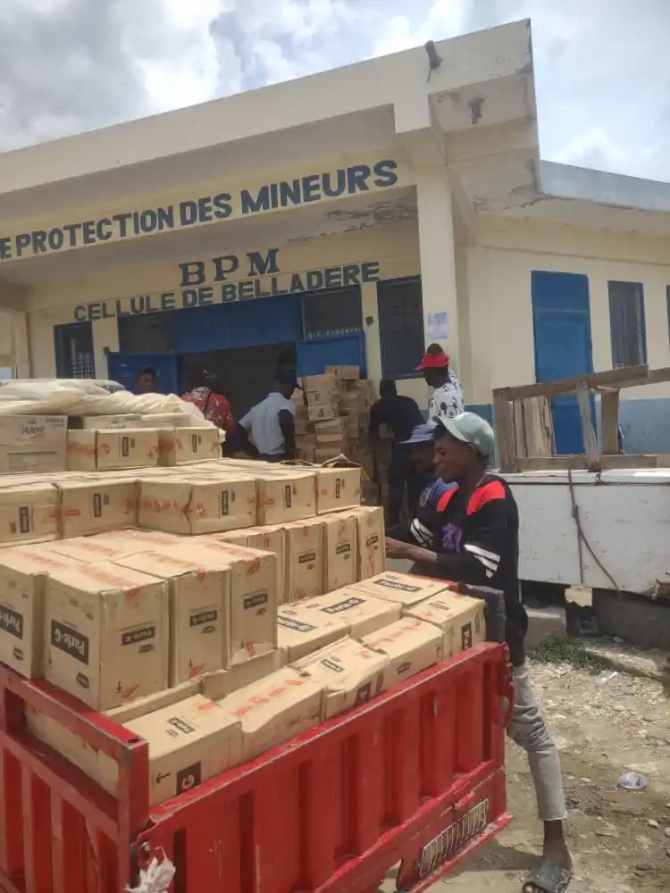 Image from DGM Migración Info Kreyòl: Informations sase marchandise expiré yo gen nan karantèn nan commune b...