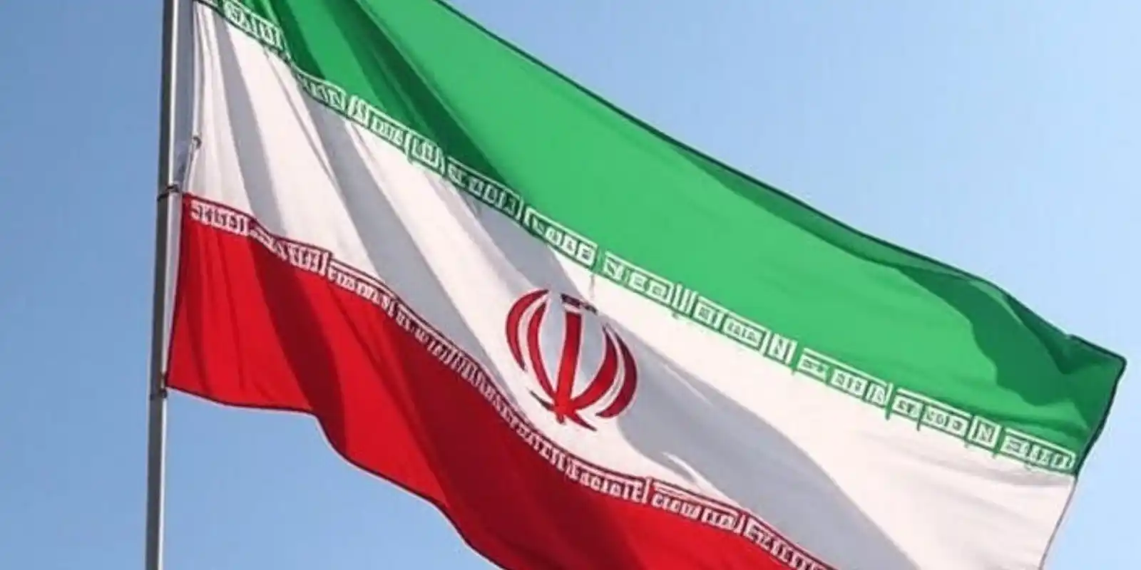 Image from Sahara Reporters: Iran Urges Citizens To Delete WhatsApp, Claims Platform Secretly Share...