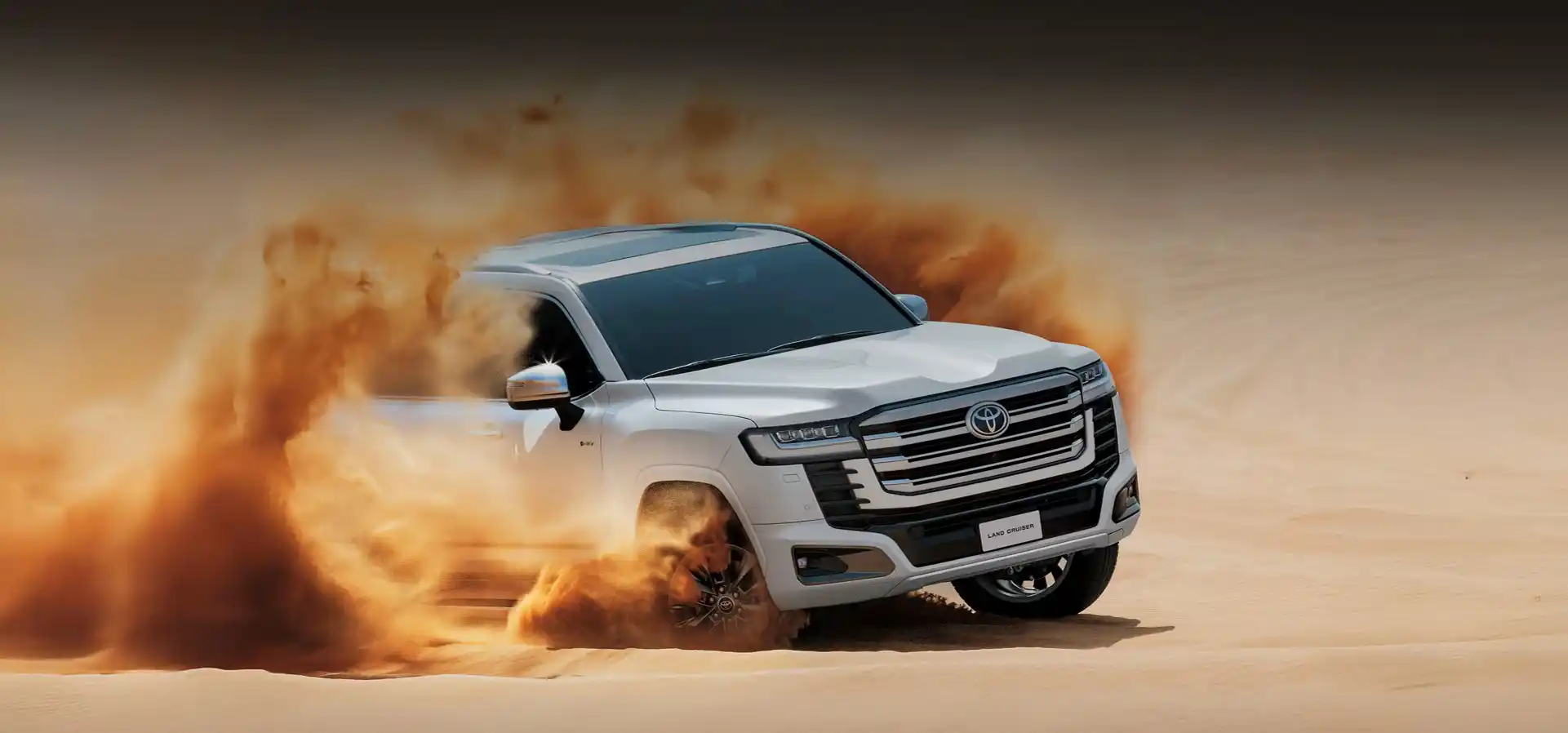 Image from MotaAuto.com: Toyota Land Cruiser 300 Hybrid will be the most powerful ever A few m...