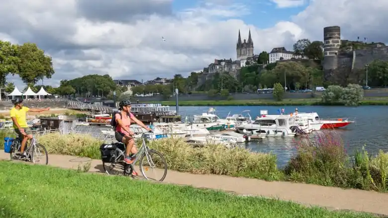 Image from Angers Villactu: *Un début de saison touristique en demi-teinte en Anjou* _Selon l’A...