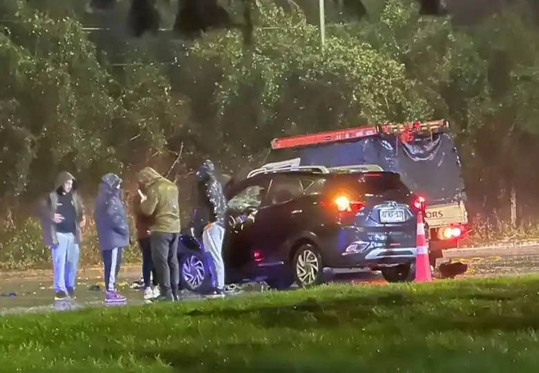 Image from Emergencia San José, Región de los Rios : VALDIVIA Grave accidente en la salida norte de Valdivia Se trata de co...
