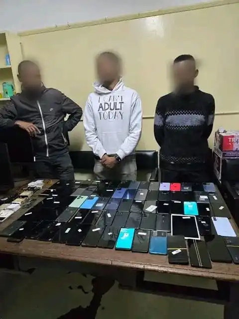 Image from GTN TV: 75 stolen phones recovered as police arrest 3 in Nairobi CBD raid.^p...