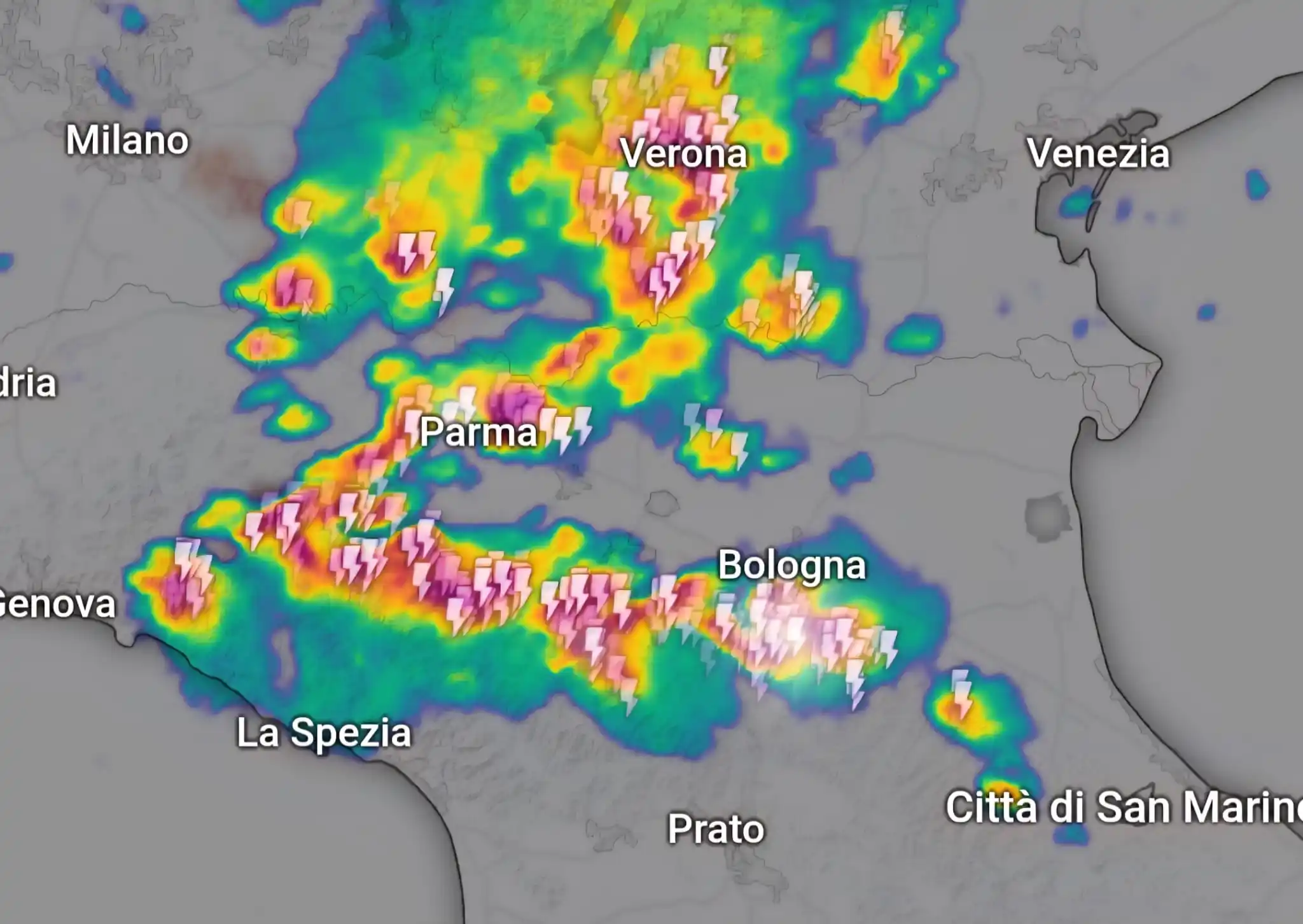 Image from Emilia Romagna Meteo: Alle ore 14:25 sono già numerosi i temporali sull'Appennino tra parmen...