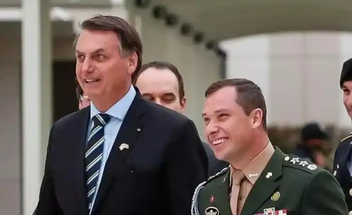 Image from Jornal Extra Alagoas: *Bolsonaro pede que STF anule delação de Mauro Cid em ação sobre golpe...