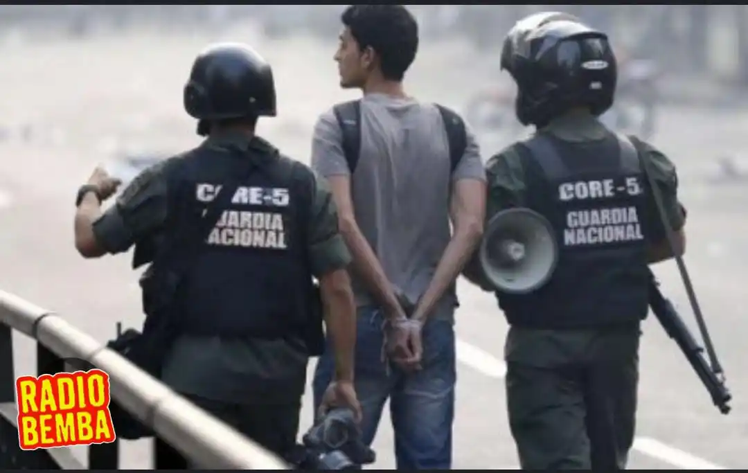 Image from *Reporteros Comunitarios #LuisLópez UN TELEFONO UN REPORTERO*: Estamos en resistencia, en resguardo, en la clandestinidad, *NO TE DEJ...