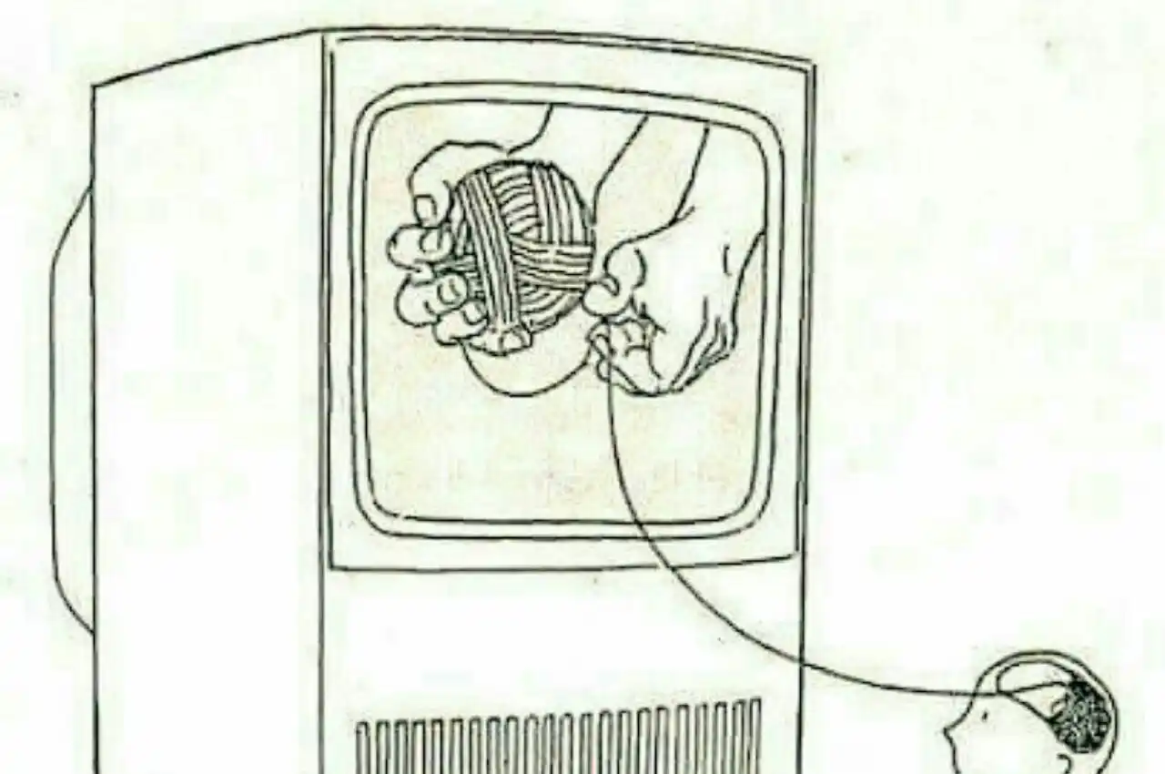 Image from قناة من هنا نبدأ وفي الجنة نلتقي بحول الله وقوته ورحمته: كم أم تساهلت في ترك اطفالها امام شاشة يحيك من خلفها اعداء الدين واﻻمة ...