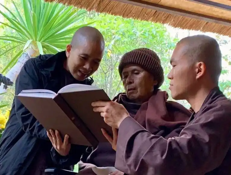 Image from BUDISTAS practicantes: "La buena noticia es que la práctica espiritual puede realizarse en cu...