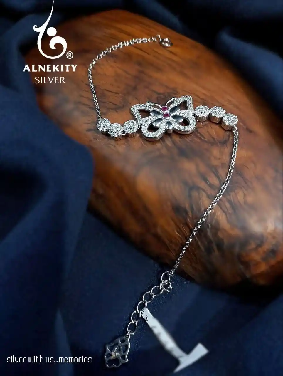 Image from Alnekity Silver: Less is more..elegance in every detail..🫰🏼 <a class="text-blue-500 h...