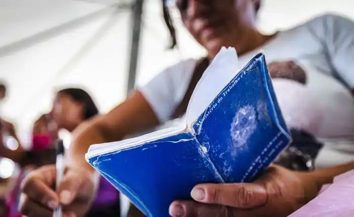 Image from Jornal Extra Alagoas: *Mais de 2,6 mil vagas de emprego são ofertadas em AL; veja por municí...