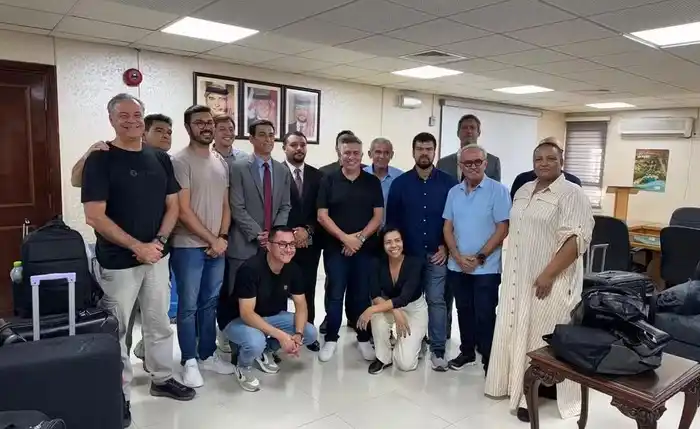 Image from Jornal Extra Alagoas: *Quem está na comitiva de prefeitos que já conseguiu deixar Israel* P...