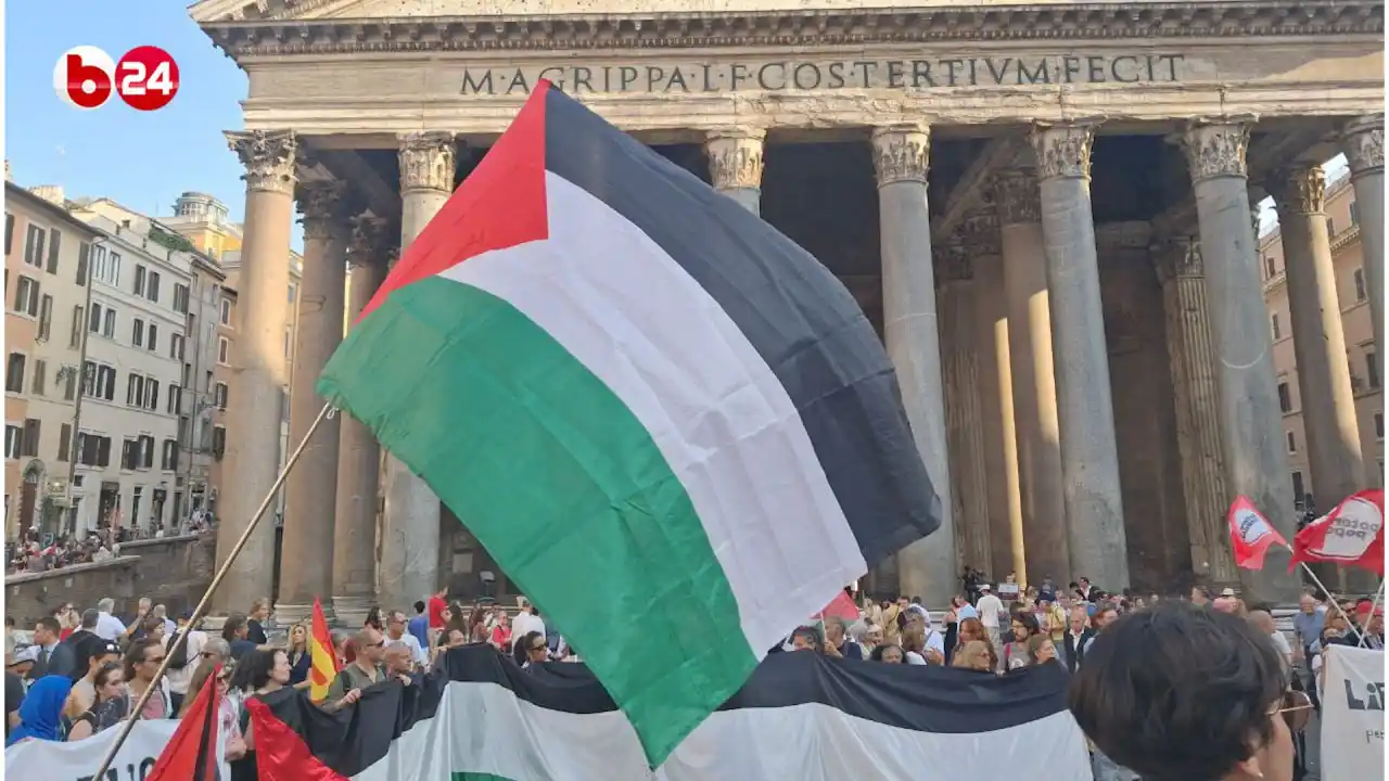 Image from BYOBLU, la Tv dei cittadini: *SEQUESTRO FLOTILLA, PROTESTA A ROMA: “ISRAELE NON FERMERÀ LA SOLIDARI...