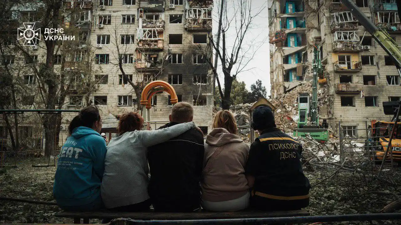 Image from UATV English: 😢 The number of injured in Kyiv has risen to 139. Authorities also re...