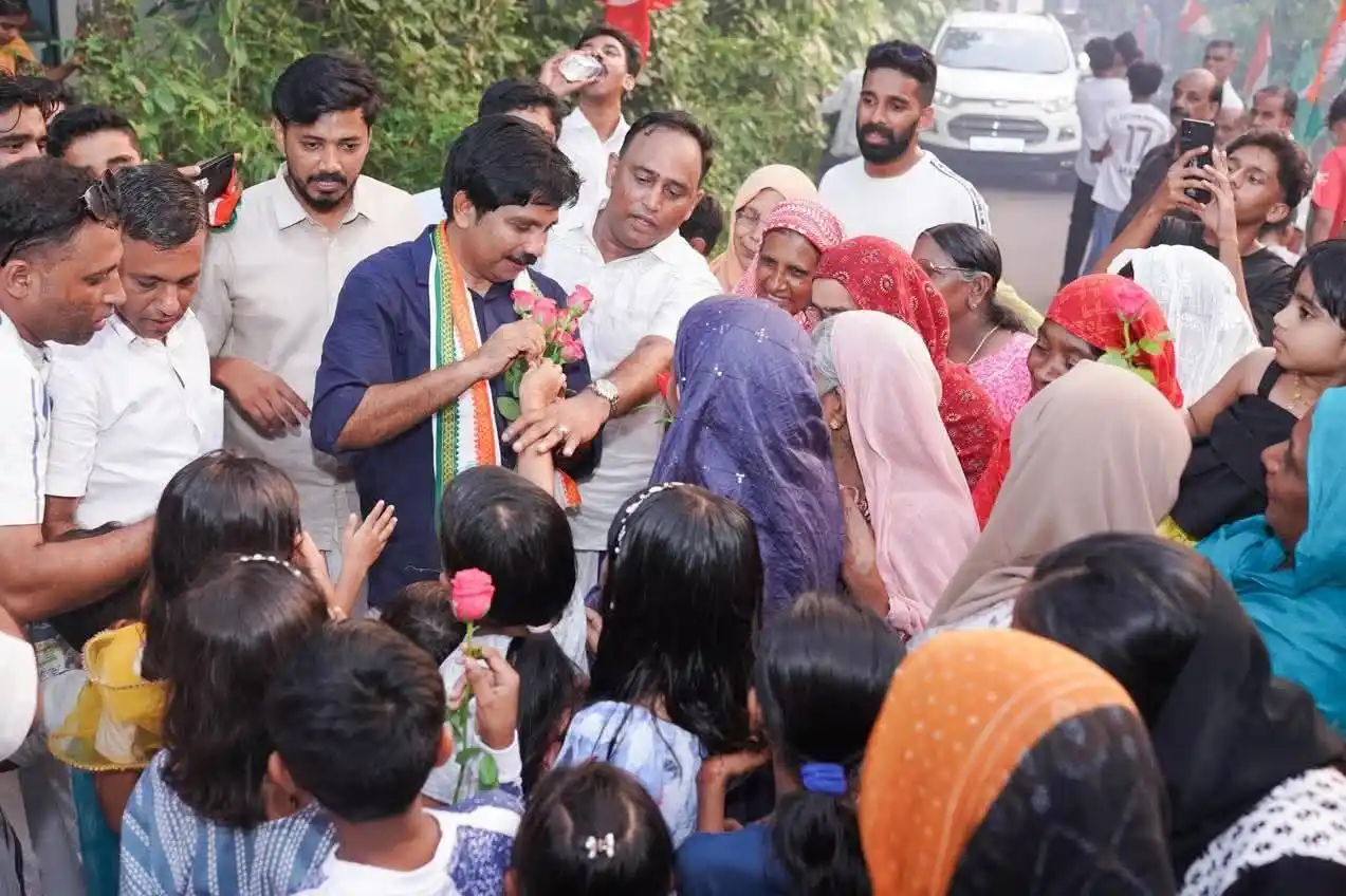 Image from രാജാജിഹാൾ - IUML: തോമാച്ചാ നിനക്ക് രണ്ട് വീടുണ്ടെങ്കിൽ ഒന്ന് നീ നിന്റെ സഹോദരന് കൊടുക്കുമ...